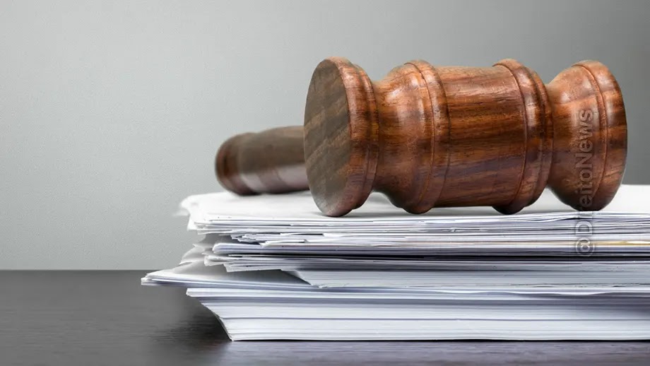 Enfermeira e advogado são condenados por uso de precedentes jurisprudenciais falsos em processo