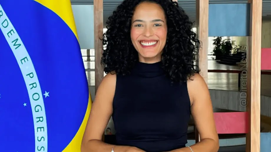 Itamaraty exonera funcionária após comissão contestar declaração racial
